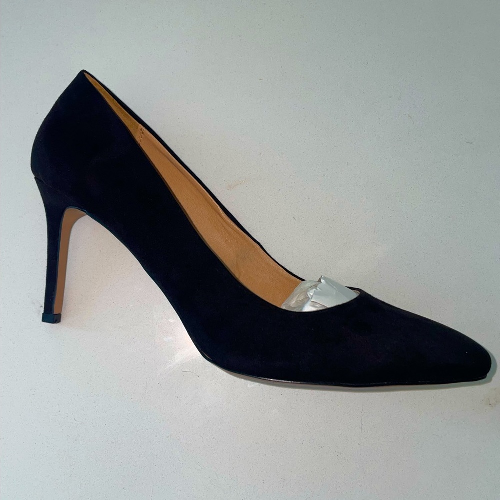 Ann Taylor Loft Pump